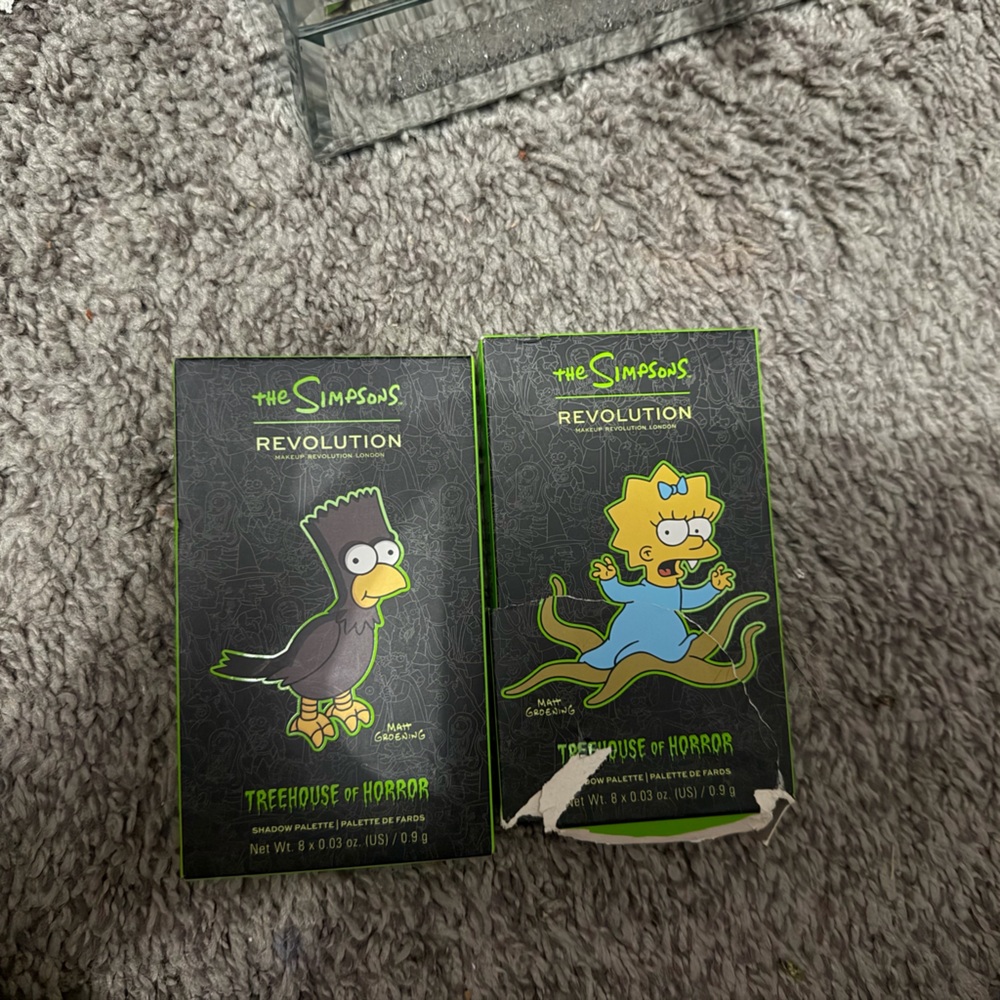 Revolution x The Simpsons Treehouse of Horror Makeup Palette Set